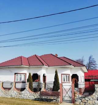 Гостевой дом Casa Emilia Байя-де-Фьер-0